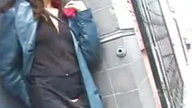 試験は逃亡者を護衛するために二人のための ...