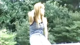 若くて裸の女の子自身の写真やポルノビデオ ...