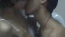 金髪はとても良いですおいしいでの滑り新人 ...