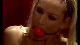 ミニシリーズラビリンスの裸の女優 女の子 ...