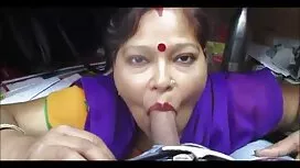 MILFに高品質の裸にcam 女の子 a ...