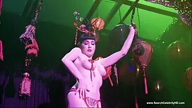 セクシークレイジー熱いひよこ巨乳クソと兼 ...