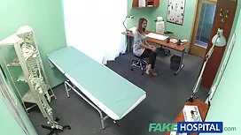 若い十代のクソ強い黒のコック 女の子 セ ...