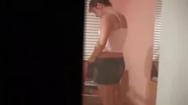 チッピングにロールに二つの熱いです女の子 ...
